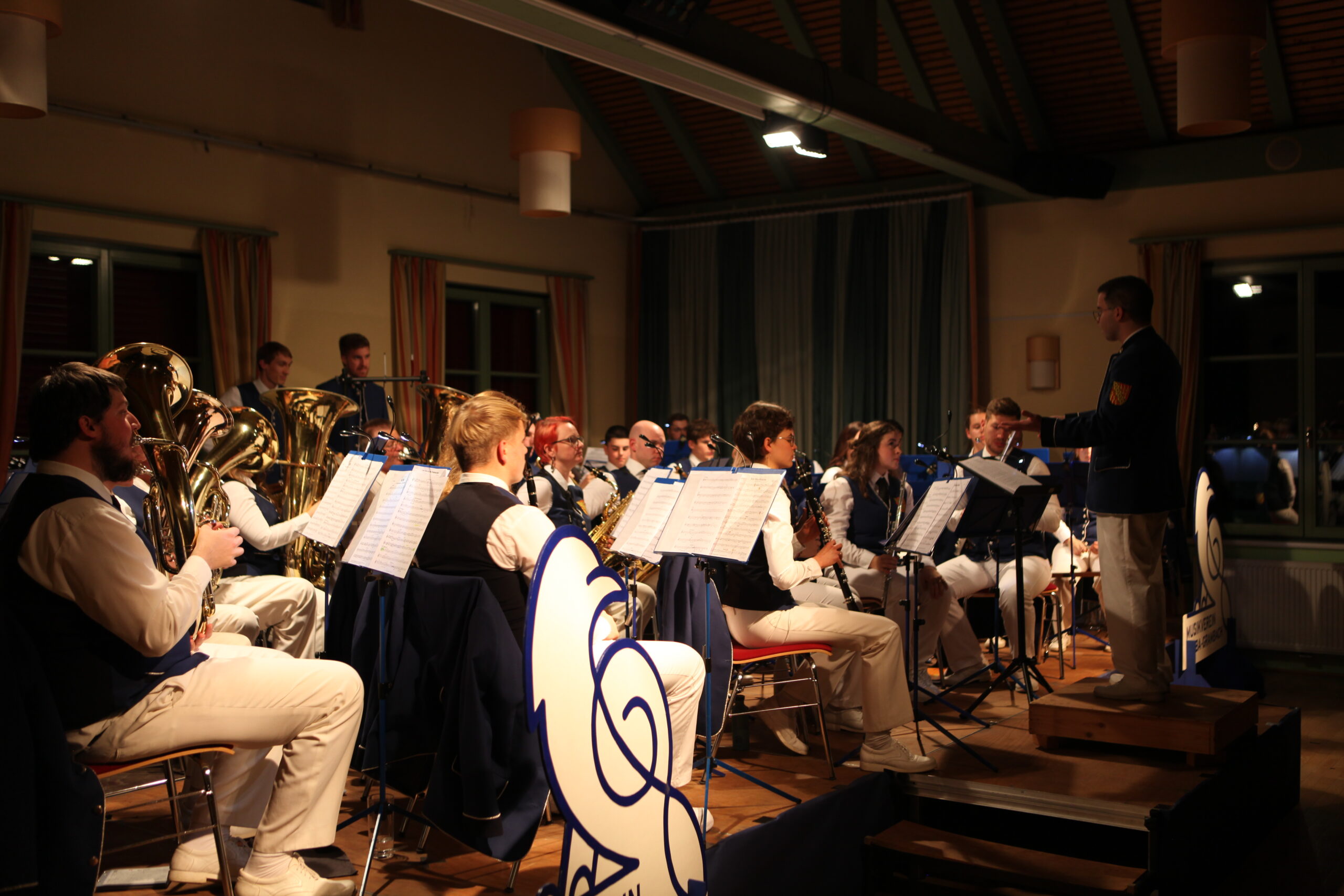 2025_JK_0517_1.Haelfte